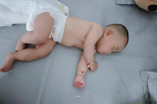 南昌1岁宝宝可以吃盐吗
